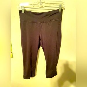 Maternity capris/leggings